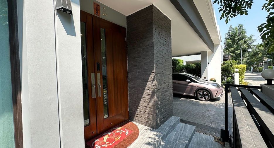 À vendre 4 chambres maison à Wang Thonglang, Bangkok