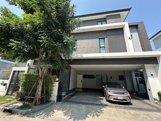 À vendre 4 chambres maison à Wang Thonglang, Bangkok