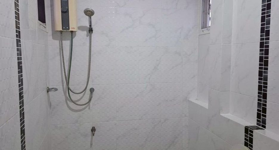 For rent 3 bedrooms house in Mueang Chiang Mai, Chiang Mai