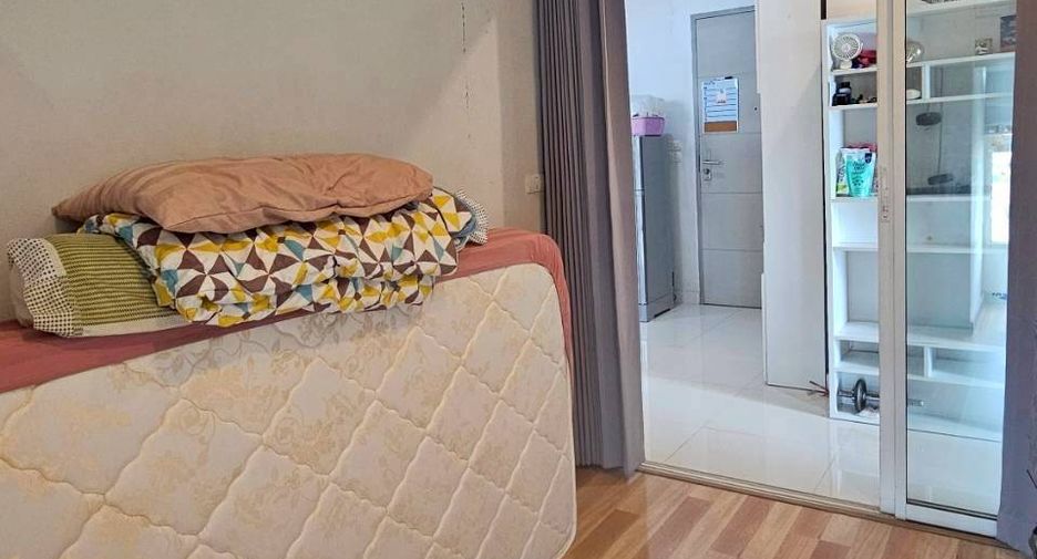 For sale 2 bedrooms condo in Ratchathewi, Bangkok