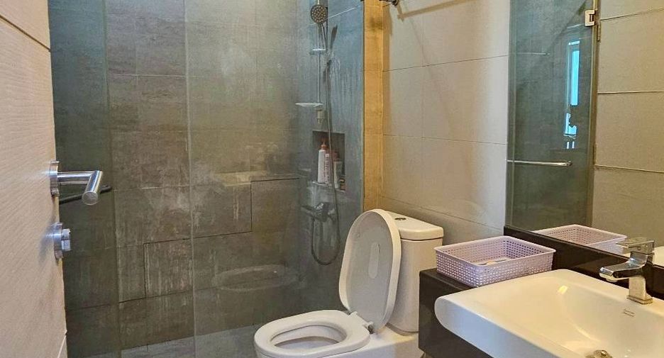 For sale 2 bedrooms condo in Ratchathewi, Bangkok