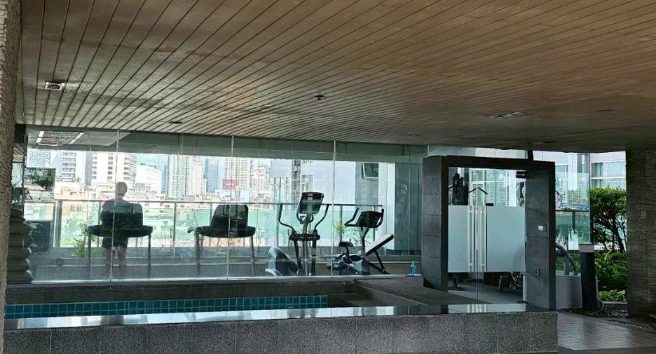 For sale 2 bedrooms condo in Ratchathewi, Bangkok