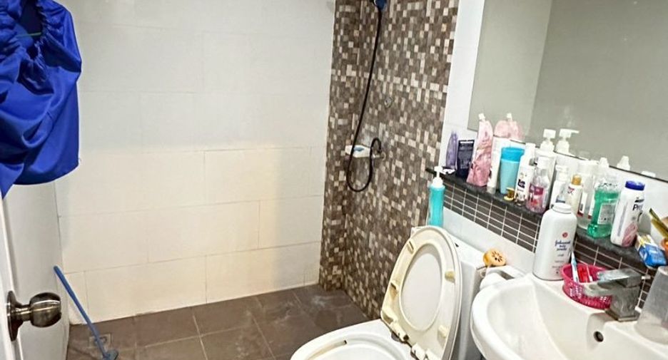 Casa en venta de 2 habitaciones en Phan Thong, Chonburi