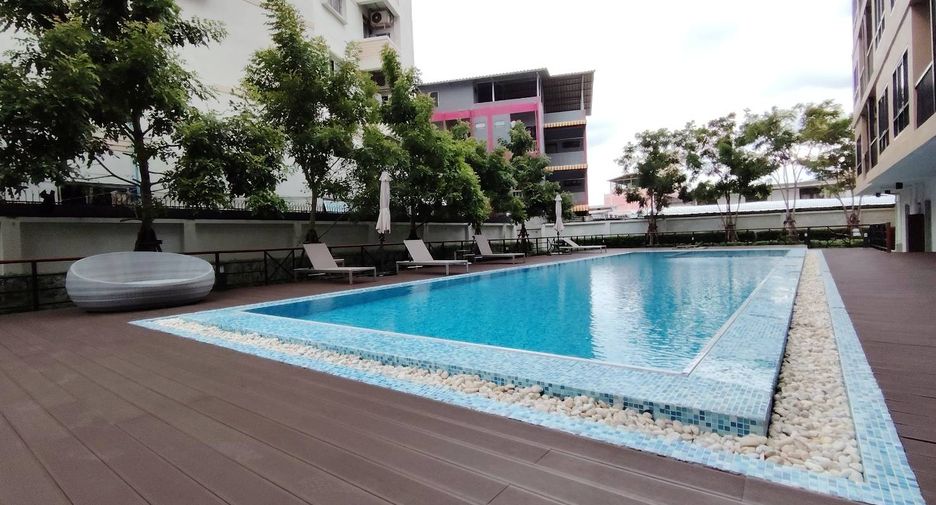 À louer et à vendre 1 chambre condo à Phra Pradaeng, Samut Prakan