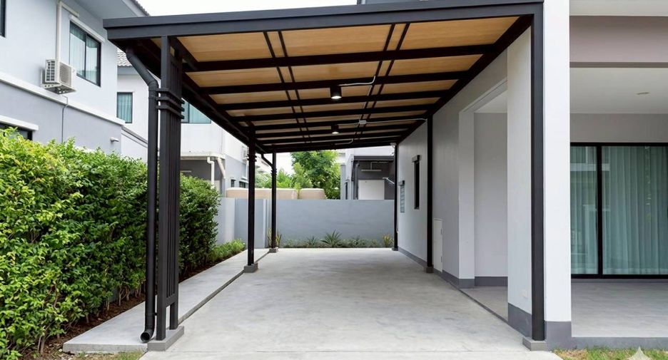 For sale 4 bedrooms house in Bang Kruai, Nonthaburi