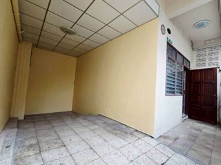 For sale 4 bedrooms townhouse in Bang Phlat, Bangkok