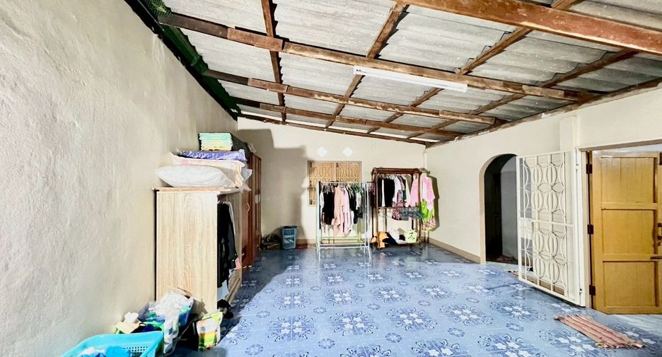 À vendre 3 chambres maison à Wang Chan, Rayong