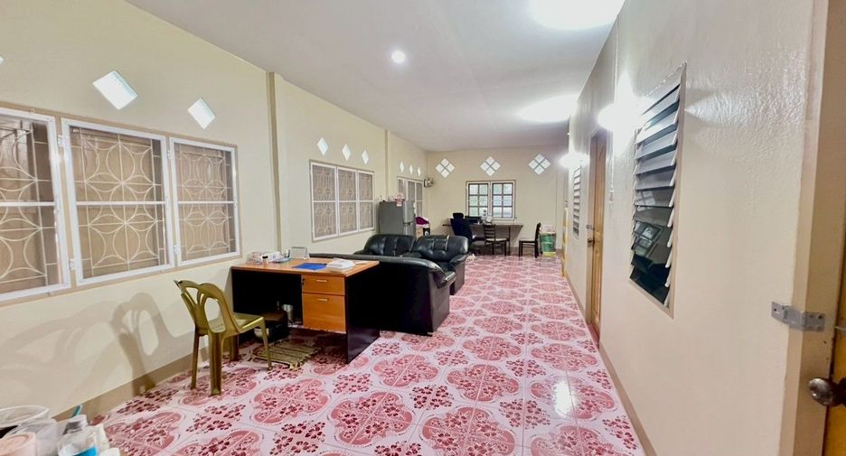 À vendre 3 chambres maison à Wang Chan, Rayong