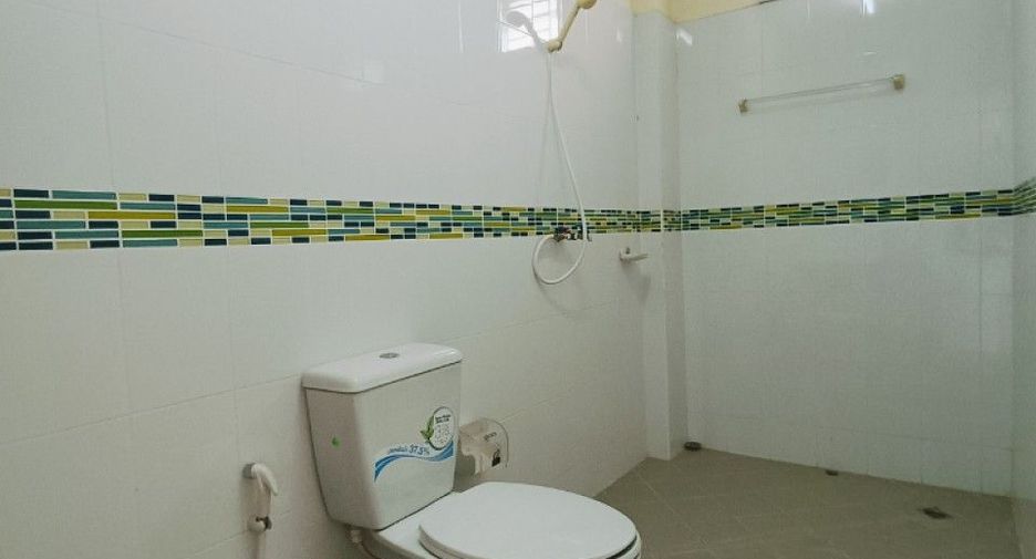 Local comercial en venta de 3 habitaciones en Mueang Chanthaburi, Chanthaburi