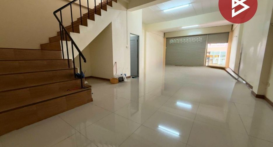 Local comercial en venta de 3 habitaciones en Mueang Chanthaburi, Chanthaburi
