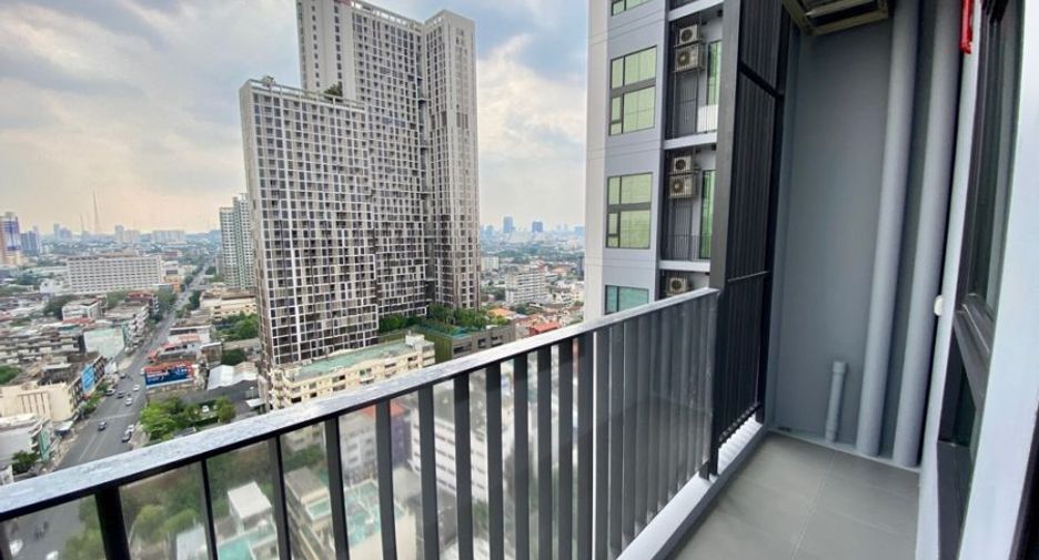 For sale 1 bed condo in Phaya Thai, Bangkok