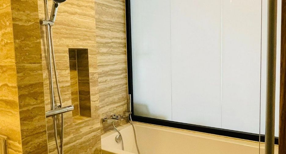 For rent 1 bed condo in Khlong Toei, Bangkok