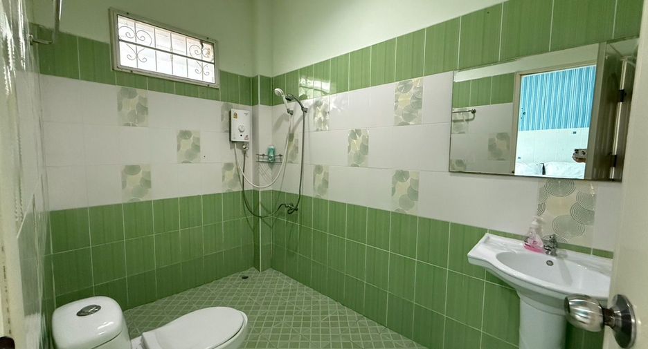 For sale 3 bedrooms house in Cha Am, Phetchaburi