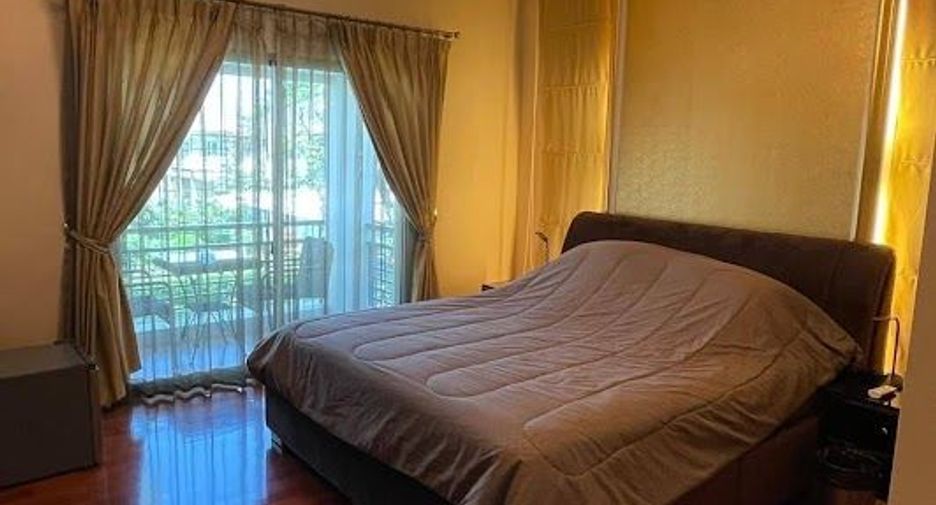 For sale 4 bedrooms house in Prawet, Bangkok