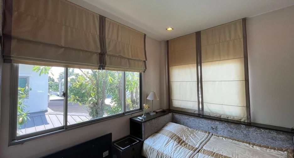For sale 4 bedrooms house in Prawet, Bangkok