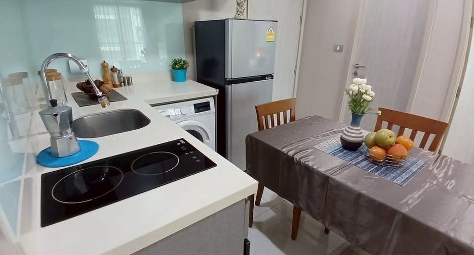 Condo en alquiler y en venta de 2 habitaciones en Khlong Toei, Bangkok