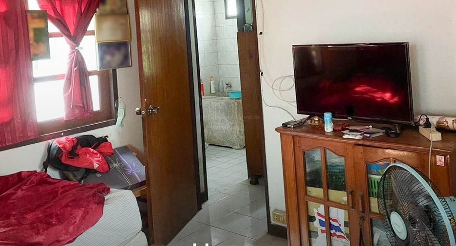 For sale 1 bed house in Taling Chan, Bangkok