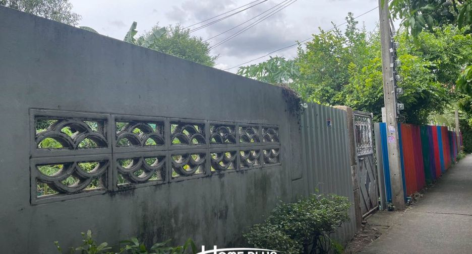 For sale 1 bed house in Taling Chan, Bangkok