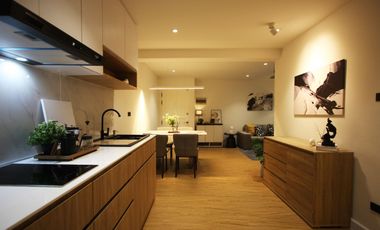 Condo en venta de 2 habitaciones en Phra Khanong, Bangkok