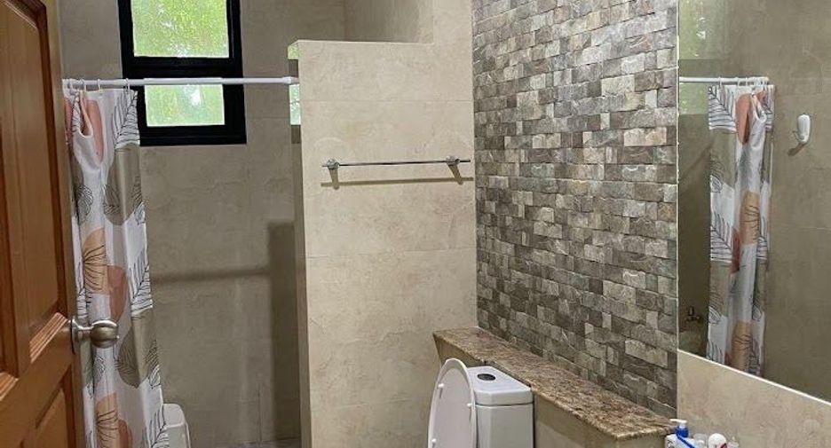 For sale 7 bedrooms house in Bangkok Noi, Bangkok