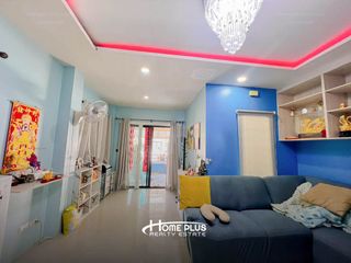 For sale 4 bedrooms townhouse in Lat Krabang, Bangkok