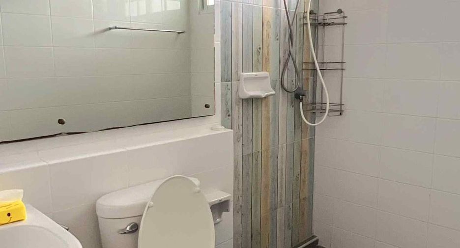For rent 2 bedrooms townhouse in Bang Phli, Samut Prakan