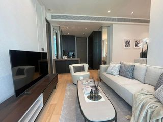 For rent 2 bedrooms condo in Pathum Wan, Bangkok