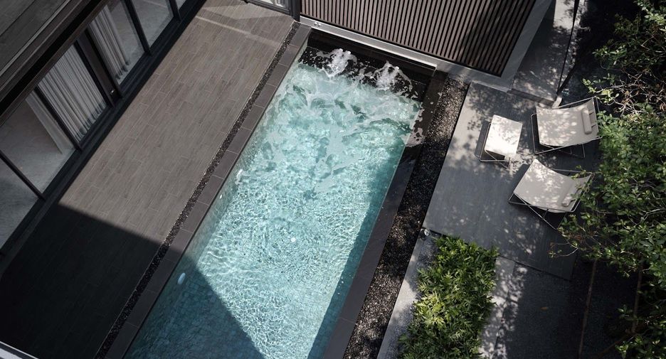 Casa en venta de 4 habitaciones en Lat Phrao, Bangkok