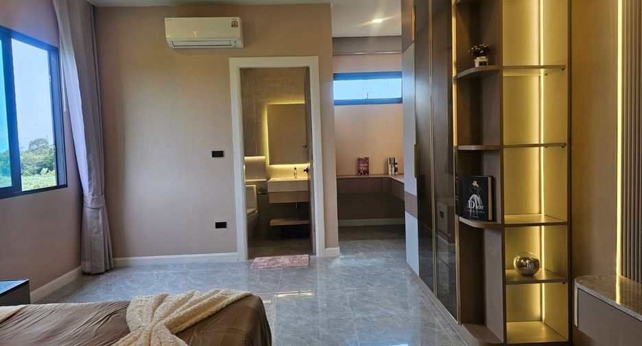 For rent 5 bedrooms villa in Bang Lamung, Chonburi