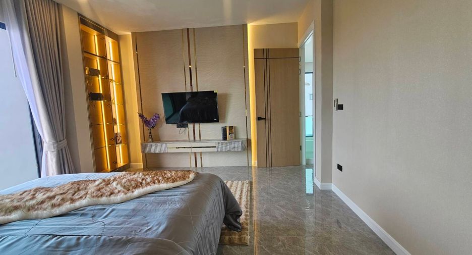 For rent 5 bedrooms villa in Bang Lamung, Chonburi