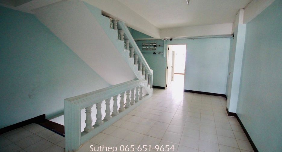À vendre 20 chambres local commercial à Mueang Rayong, Rayong