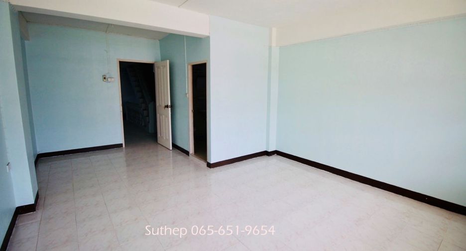 À vendre 20 chambres local commercial à Mueang Rayong, Rayong