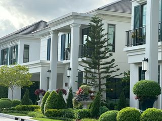 Casa en alquiler y en venta de 4 habitaciones en Bang Phli, Samut Prakan