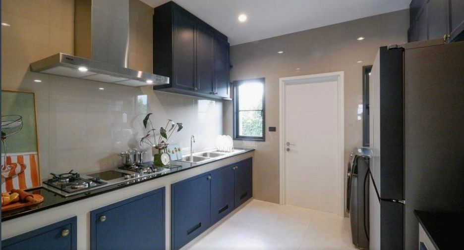 For rent そして for sale 4 ベッドルーム house in Bang Phli, Samut Prakan