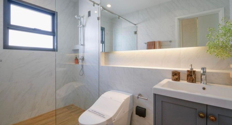 For rent そして for sale 4 ベッドルーム house in Bang Phli, Samut Prakan