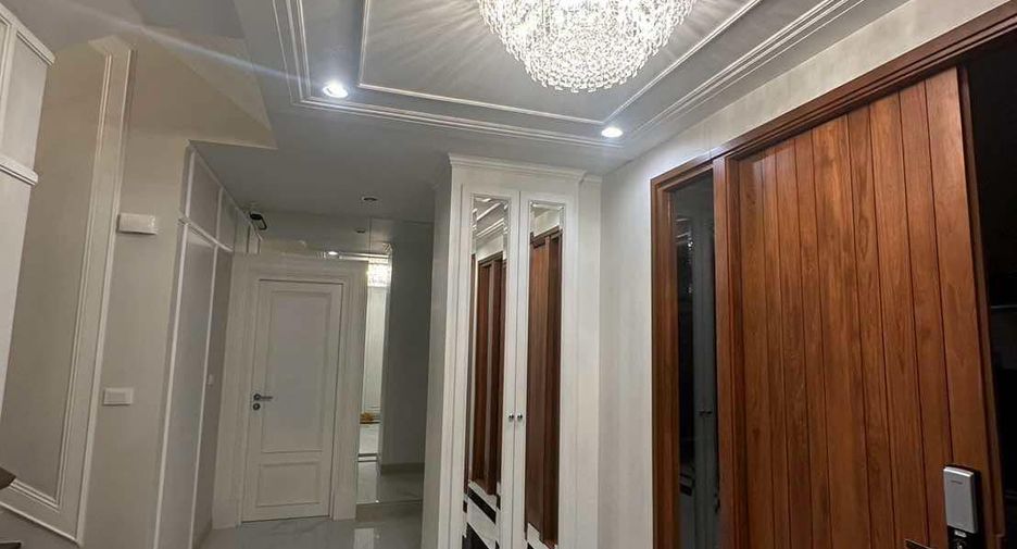 出租 和 出售 4 卧室 独立屋 在 Saphan Sung, 曼谷