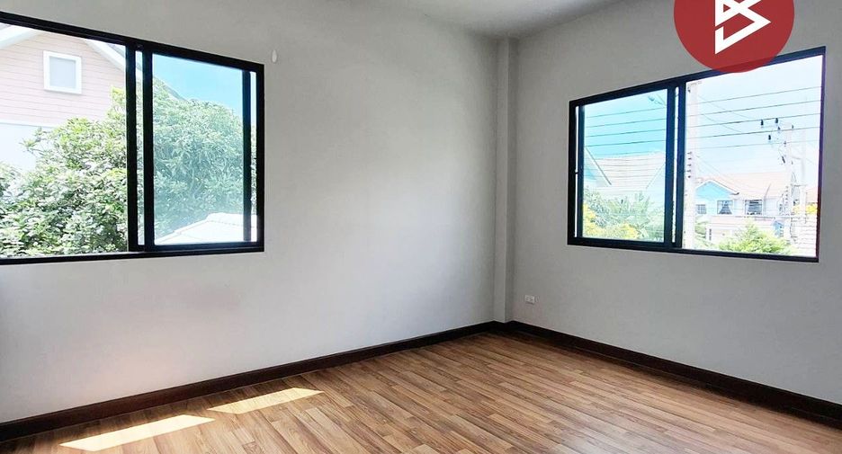 For sale 3 bedrooms house in Phan Thong, Chonburi