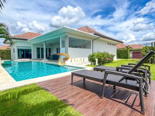 Villa zum Kauf mit 3 Zimmer in Hua Hin, Prachuap Khiri Khan