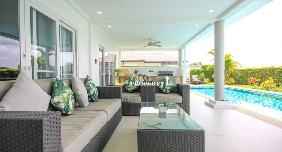 For sale 3 bedrooms villa in Hua Hin, Prachuap Khiri Khan