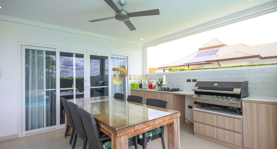 For sale 3 bedrooms villa in Hua Hin, Prachuap Khiri Khan