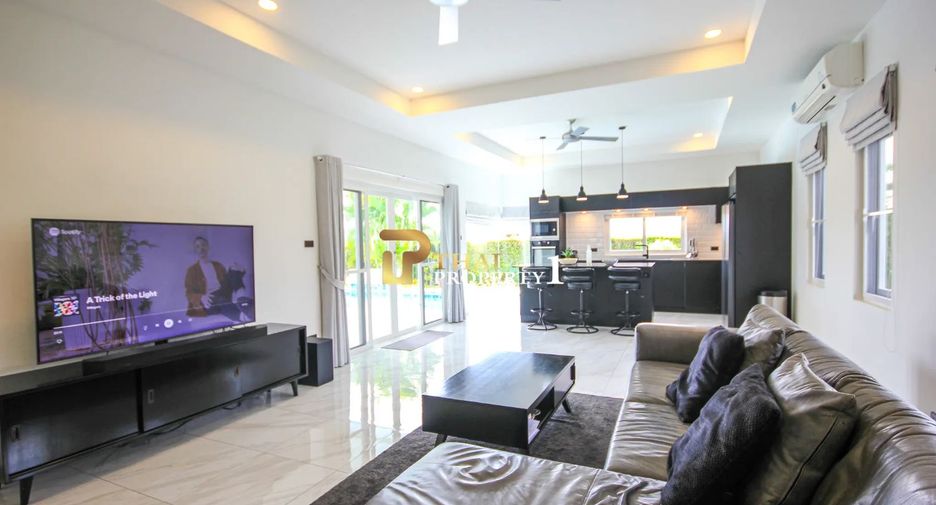 For sale 3 bedrooms villa in Hua Hin, Prachuap Khiri Khan