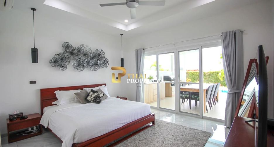 For sale 3 bedrooms villa in Hua Hin, Prachuap Khiri Khan