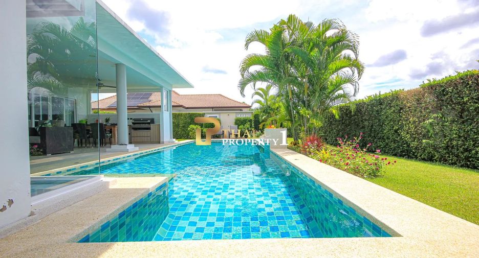 For sale 3 bedrooms villa in Hua Hin, Prachuap Khiri Khan