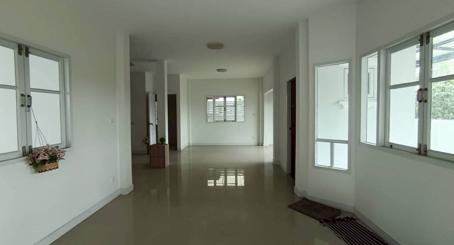 For sale 3 bedrooms house in Sai Noi, Nonthaburi