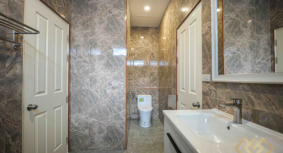 Haus zum Kauf mit 3 Zimmer in Bang Lamung, Chonburi