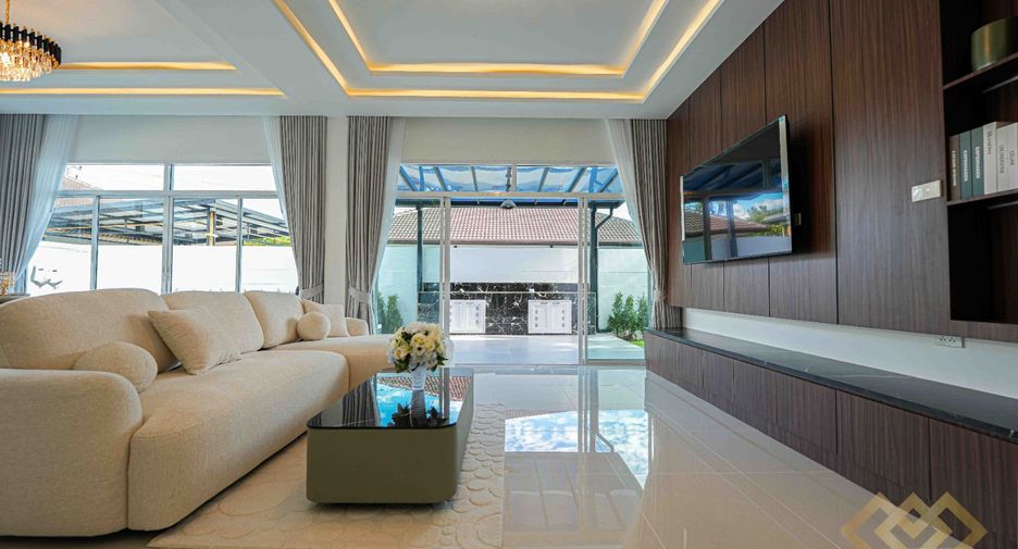 Haus zum Kauf mit 3 Zimmer in Bang Lamung, Chonburi