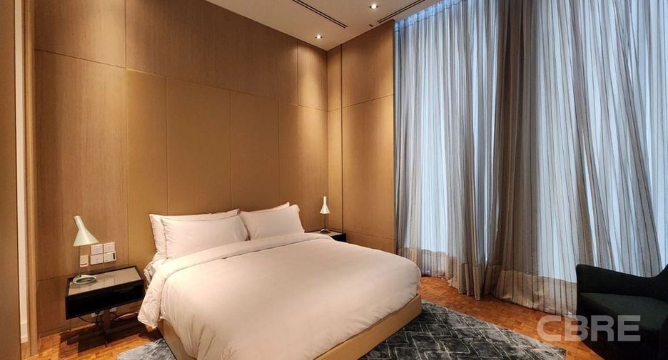 For sale 4 bedrooms condo in Sathon, Bangkok
