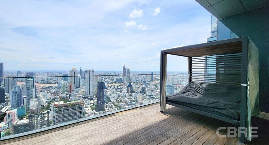 For sale 4 bedrooms condo in Sathon, Bangkok