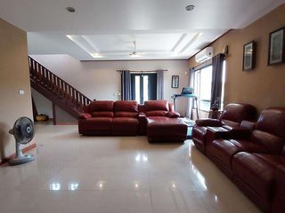 For sale 4 bedrooms house in Bang Saray, Pattaya
