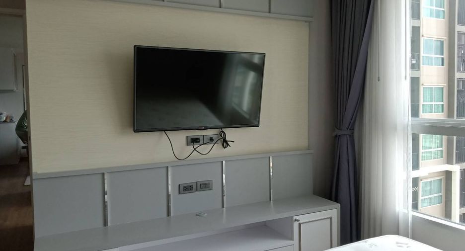 Condo en alquiler de 2 habitaciones en Yan Nawa, Bangkok